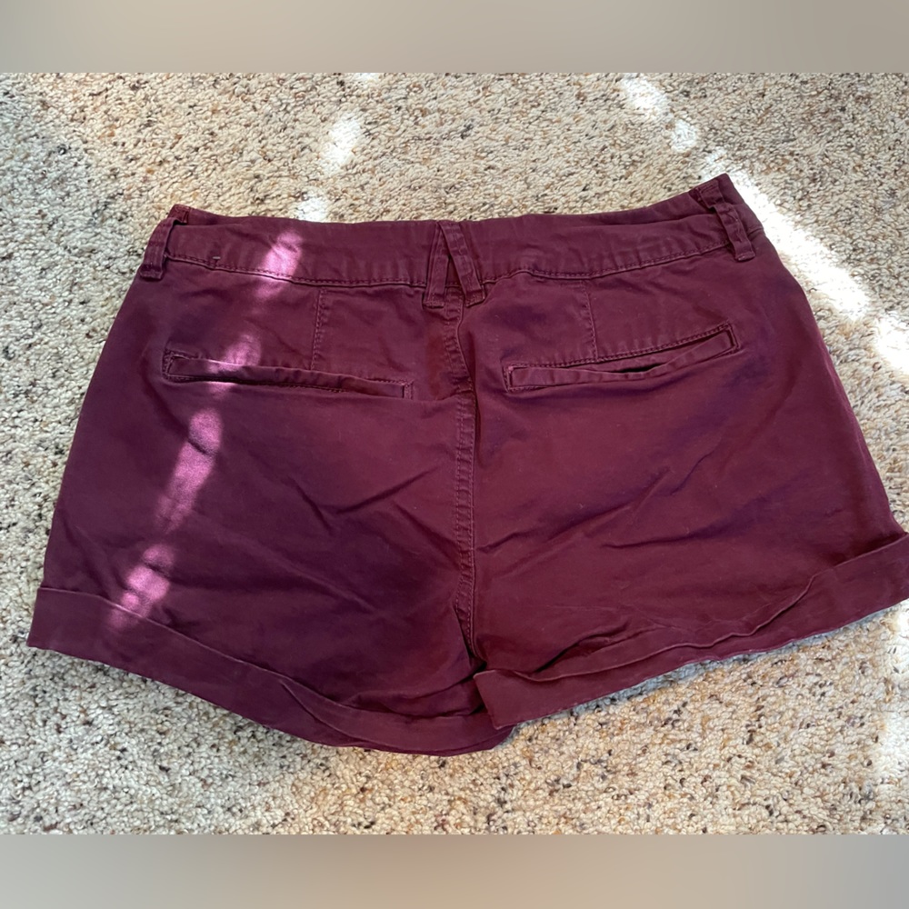 Aero midi shorts (burgundy)